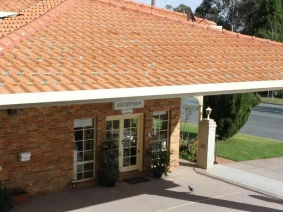 Grand Manor Motor Inn Queanbeyan