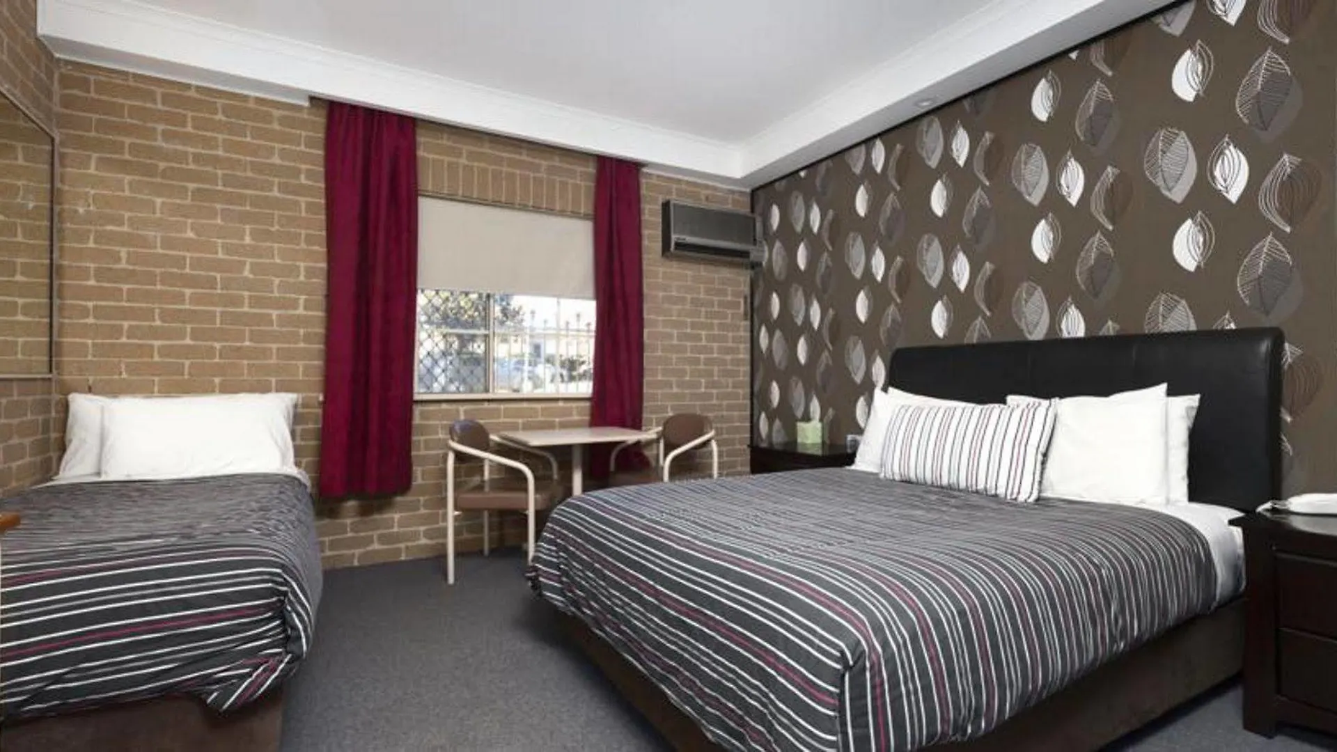 Motel Grand Manor Motor Inn Queanbeyan